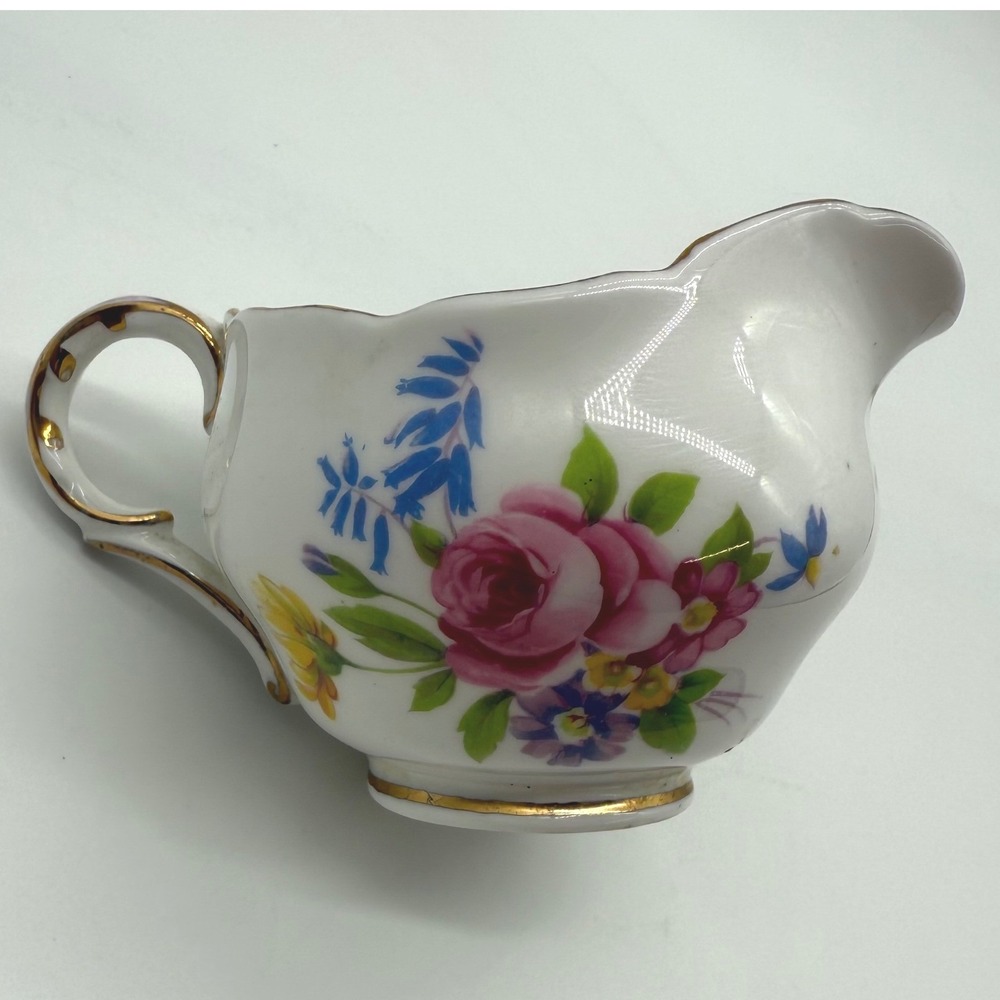 Melba Bone China Creamer E6 Floral‎ Gold Trim Made in England Tea Serving